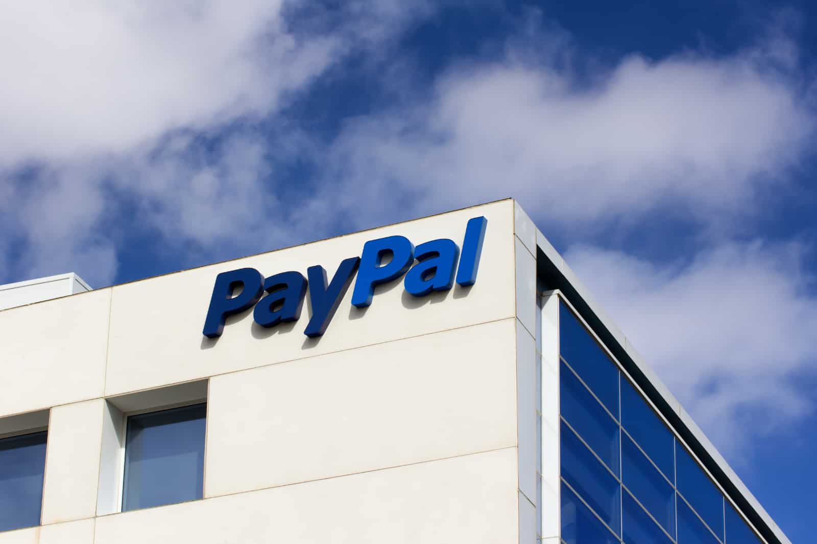 Ako neplatiť PayPalu za sluzby ktore ss zadarmo